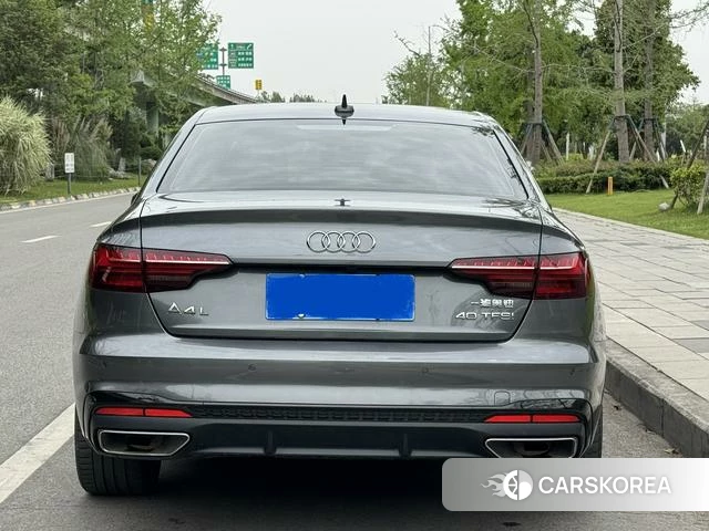 Audi A4L 2023 Черный из Китая, фото 3