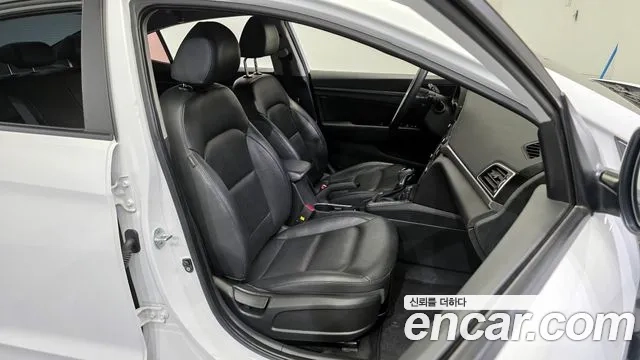 Hyundai Avante AD 2018 Белый из Кореи, фото 3