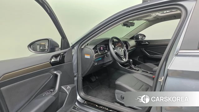 Volkswagen 7th Generation of Jetta 2021 Серый из Кореи, фото 3