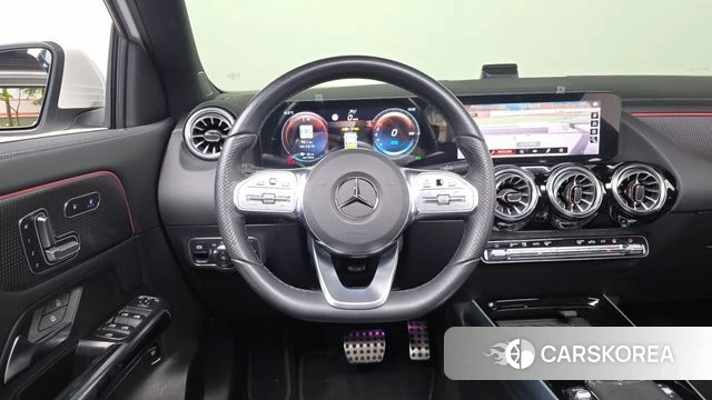 Mercedes-Benz EQA H243 2022 Белый из Кореи, фото 3