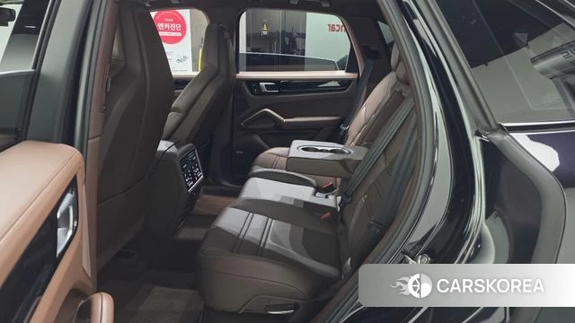 Porsche Cayenne (PO536) 2021 Черный из Кореи, фото 3