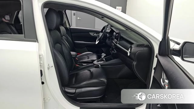 Kia Come New K3 2020 Белый из Кореи, фото 3