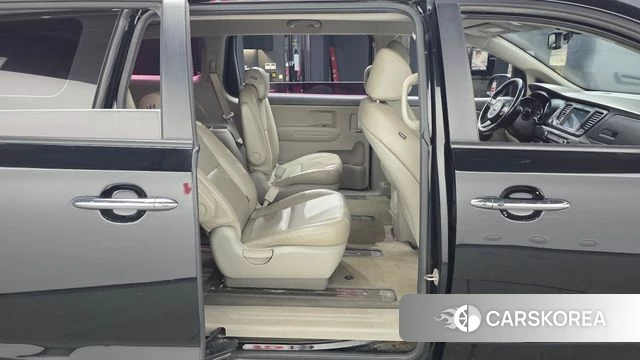 Kia All New Carnival 2018 Черный из Кореи, фото 3