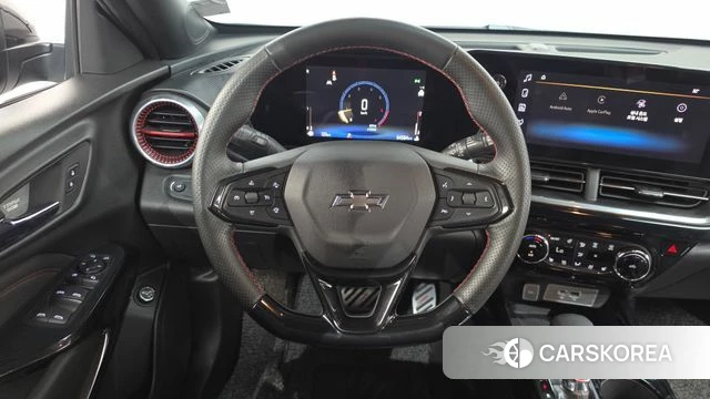 Chevrolet (GM Daewoo) Trax Crossover 2023 Черный из Кореи, фото 3