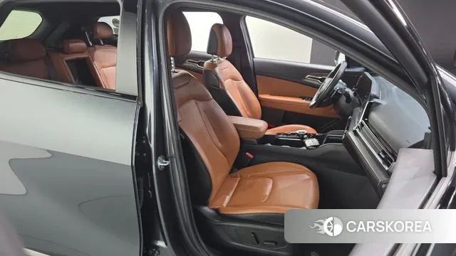 Kia Sportage 5th Generation Hybrid 2023 Серый из Кореи, фото 3