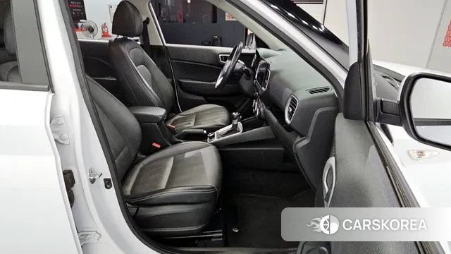Hyundai Venue 2019 Белый из Кореи, фото 3