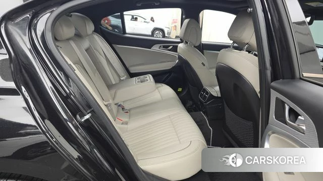 Genesis The New G70 2022 Черный из Кореи, фото 3