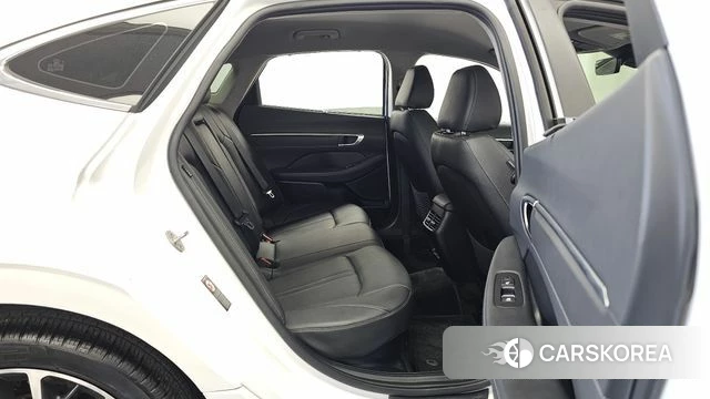Hyundai Sonata Hybrid (DN8) 2022 Белый из Кореи, фото 3