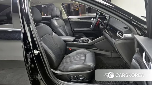 Kia K5 3rd generation 2020 Черный из Кореи, фото 3