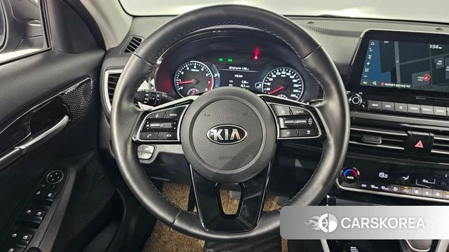 Kia Seltos 2020 Серый из Кореи, фото 3
