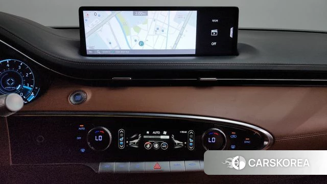 Genesis GV70 2021 Черный из Кореи, фото 3