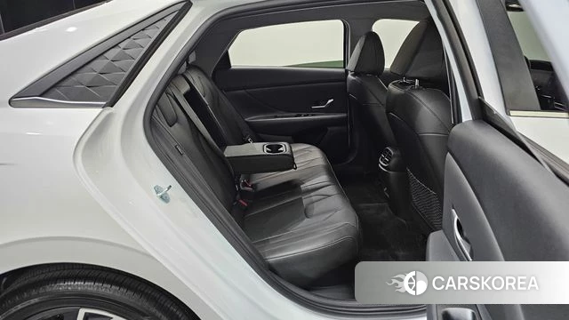 Hyundai The New Avante Hybrid (CN7) 2025 Белый из Кореи, фото 3