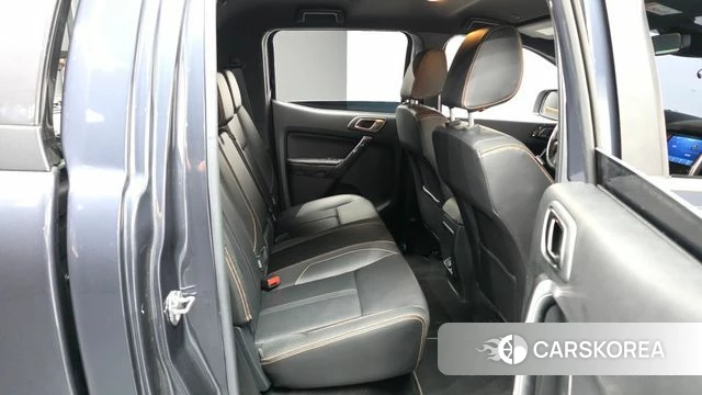 Ford Ranger 3rd Generation 2022 Серый из Кореи, фото 3