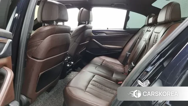 BMW 5 Series (G30) 2018 Синий из Кореи, фото 3