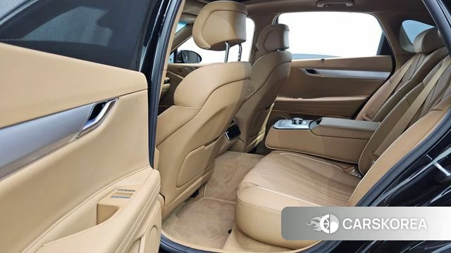 Genesis G80 (RG3) 2026 Черный из Кореи, фото 3