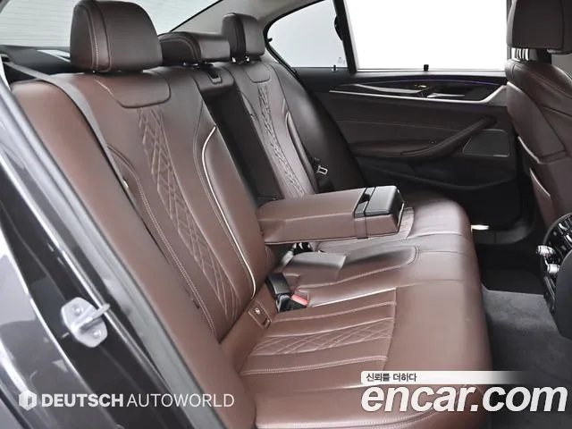 BMW 5 Series (G30) id 2697342 из Кореи 3