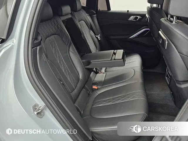 BMW X6 (G06) 2023 Цвет галактики из Кореи, фото 3