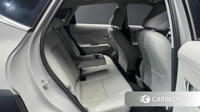 Hyundai Kona (SX2) 2023 Серебристо-серый из Кореи, фото 3