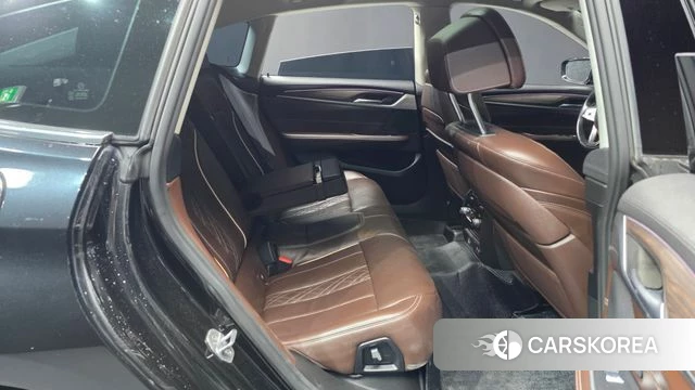 BMW 6 Series GT (G32) 2019 Черный из Кореи, фото 3
