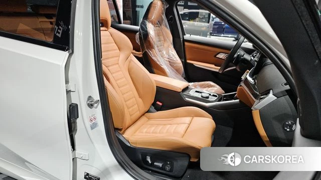 BMW 3 Series (G20) 2023 Белый из Кореи, фото 3