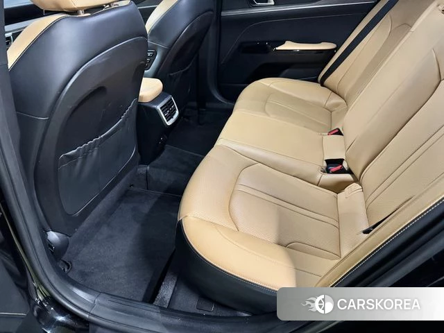 Kia K5 3rd generation 2023 Черный из Кореи, фото 3