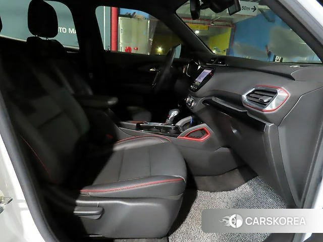 Chevrolet (GM Daewoo) Trailblazer 2022 Белый из Кореи, фото 3