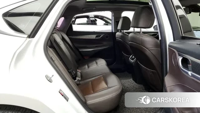 Hyundai Grandeur IG 2018 Белый из Кореи, фото 3