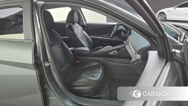 Hyundai Avante (CN7) 2022 Серый из Кореи, фото 3