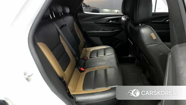 Chevrolet (GM Daewoo) Trailblazer 2021 Белый из Кореи, фото 3