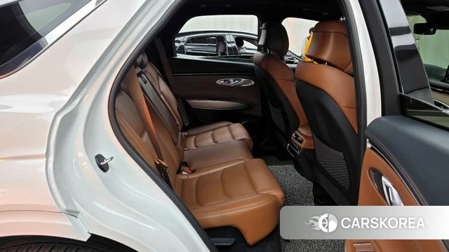 Genesis GV70 2023 Белый из Кореи, фото 3