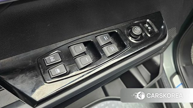 Ssangyong Torres 2025 Серебристо-серый из Кореи, фото 3