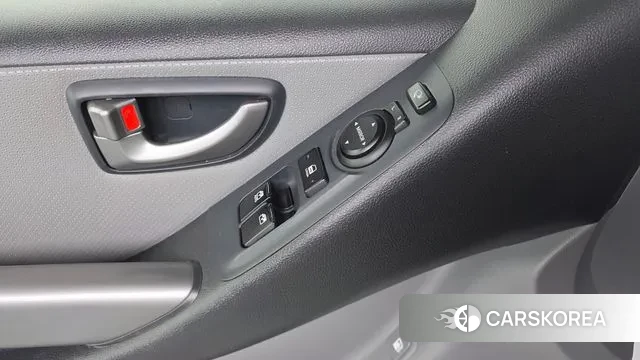 Hyundai The New Grand Starex 2018 Белый из Кореи, фото 3