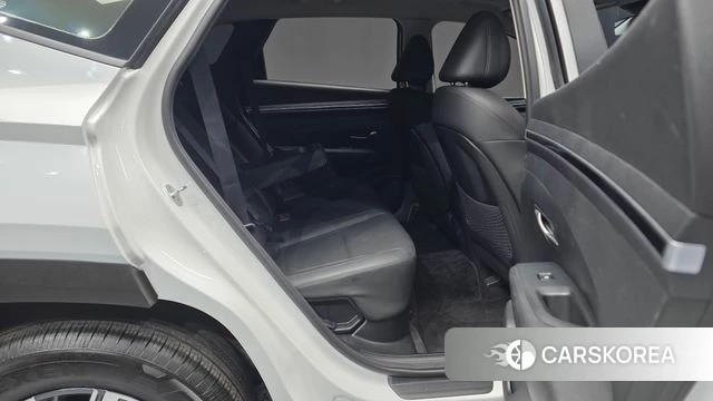 Hyundai Tucson Hybrid (NX4) 2021 Белый из Кореи, фото 3