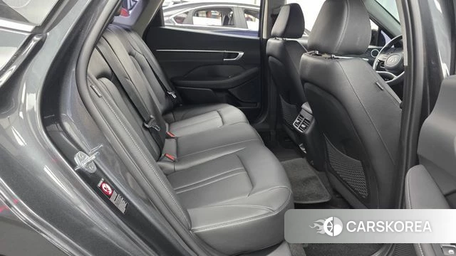 Hyundai Sonata (DN8) 2022 Серый из Кореи, фото 3