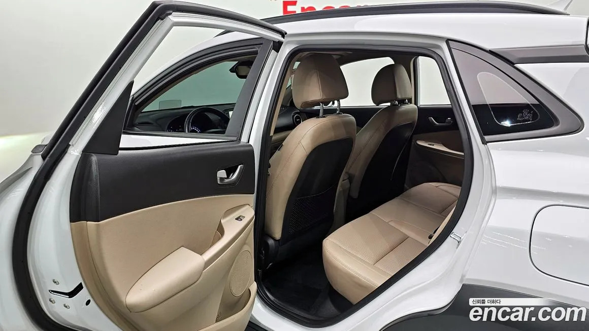 Hyundai Kona 2020 Белый из Кореи, фото 3