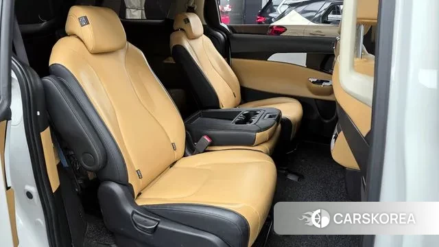 Kia Carnival 4th generation 2023 Белый из Кореи, фото 3
