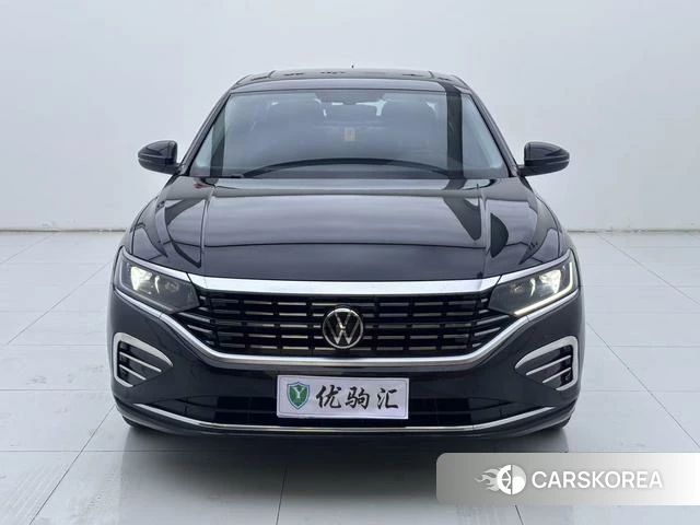 Volkswagen Passat 2024 Черный из Китая, фото 3