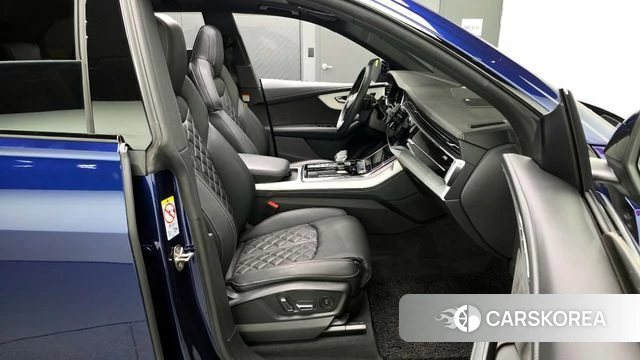 Audi Q8 (4M) 2022 Синий из Кореи, фото 3