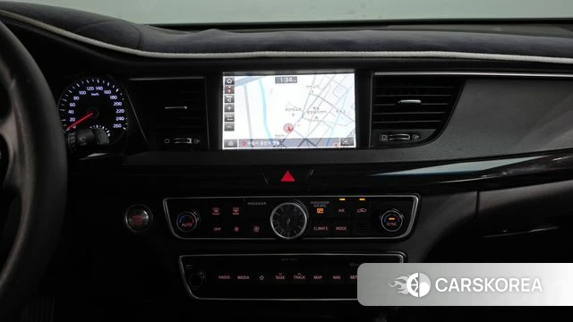 Kia Come New K7 2018 Белый из Кореи, фото 3