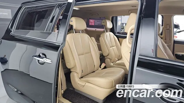 Kia The New Carnival id 2718611 из Кореи 3