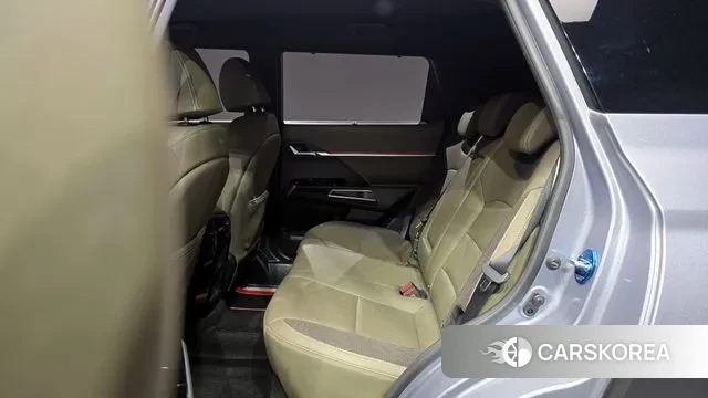 Ssangyong Torres 2023 Серебристо-серый из Кореи, фото 3