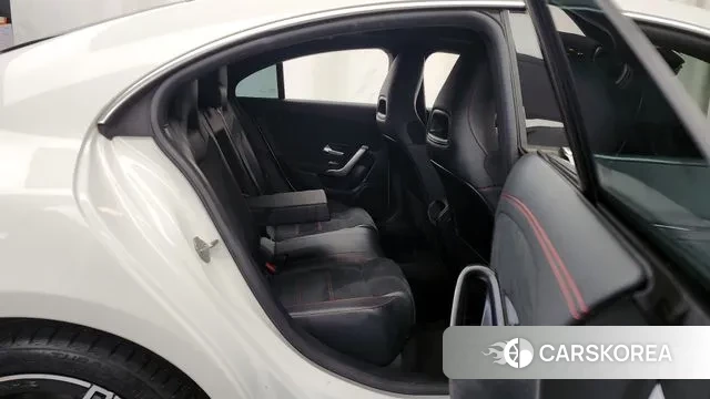 Mercedes-Benz CLA-Class C118 2022 Белый из Кореи, фото 3