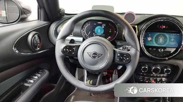 Mini Cooper S Clubman 2023 Черный из Кореи, фото 3