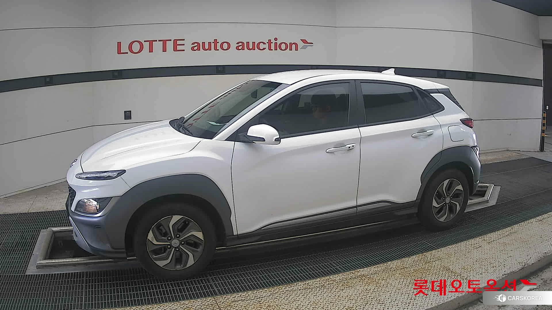 Hyundai Kona Hybrid 2022 Atlas White из Кореи, фото 3