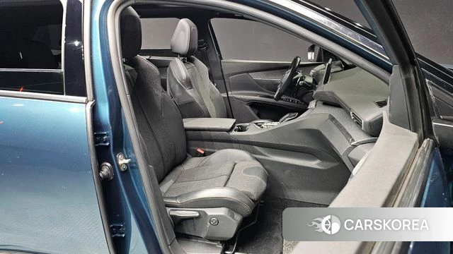 Peugeot 5008 second generation 2019 Синий из Кореи, фото 3