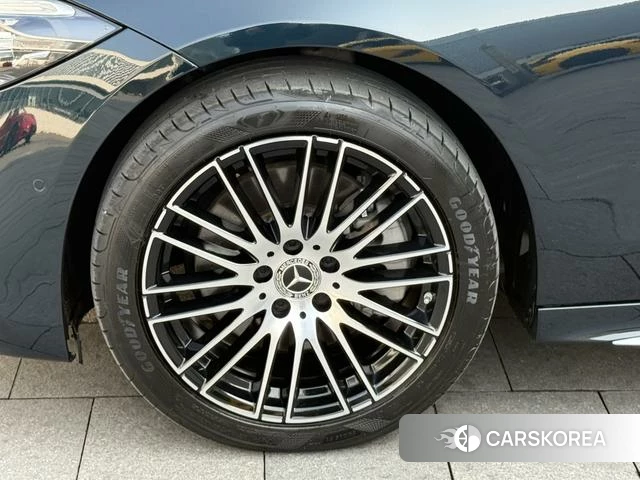 Mercedes-Benz Class C 2023 Зеленый из Китая, фото 3
