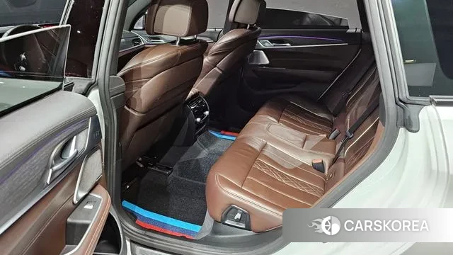 BMW 6 Series GT (G32) 2021 Белый из Кореи, фото 3