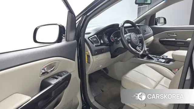 Kia The New Carnival 2019 Черный из Кореи, фото 3