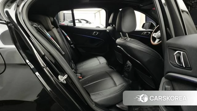 BMW 1 Series (F40) 2022 Черный из Кореи, фото 3