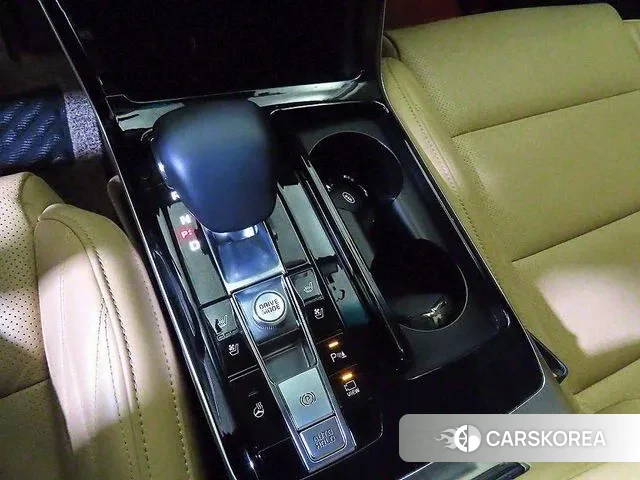 Kia K7 Premier 2020 Белый из Кореи, фото 3